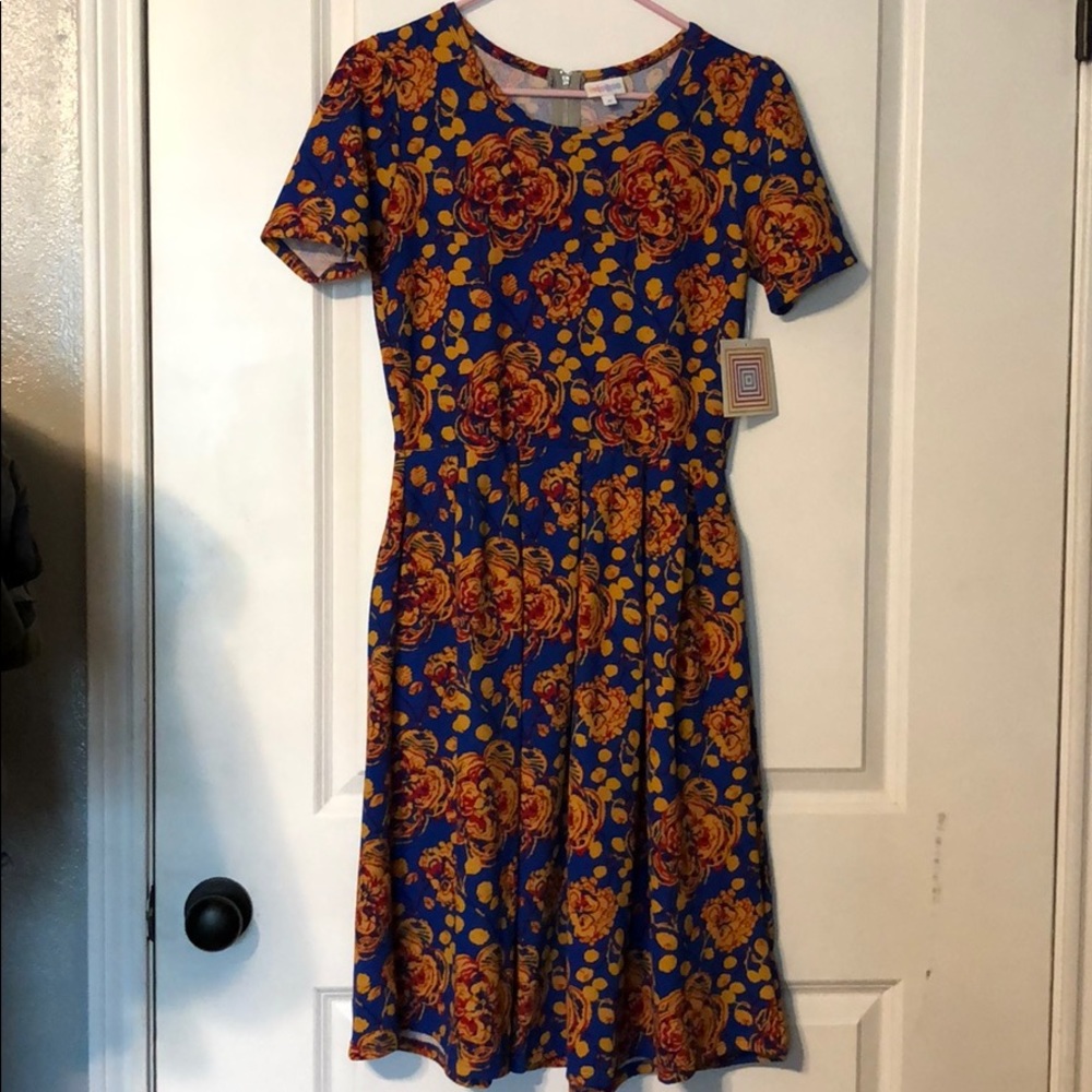 Lularoe Amelia NWT M